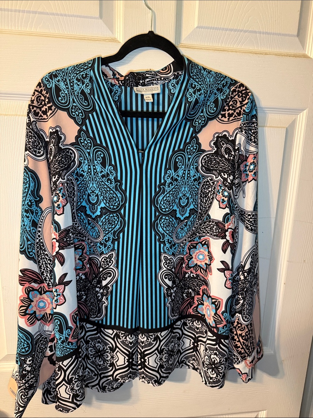 Dana Buchman lightweight Turquoise Paisley & Floral V-Neck Blouse